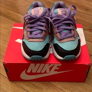 Nike Air Max 1 NK DAY (PS) US size 11c
